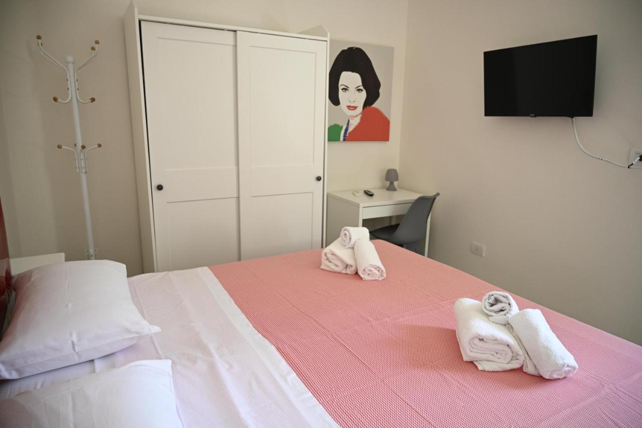 Casa Donna Francy City Center Νάπολη Εξωτερικό φωτογραφία
